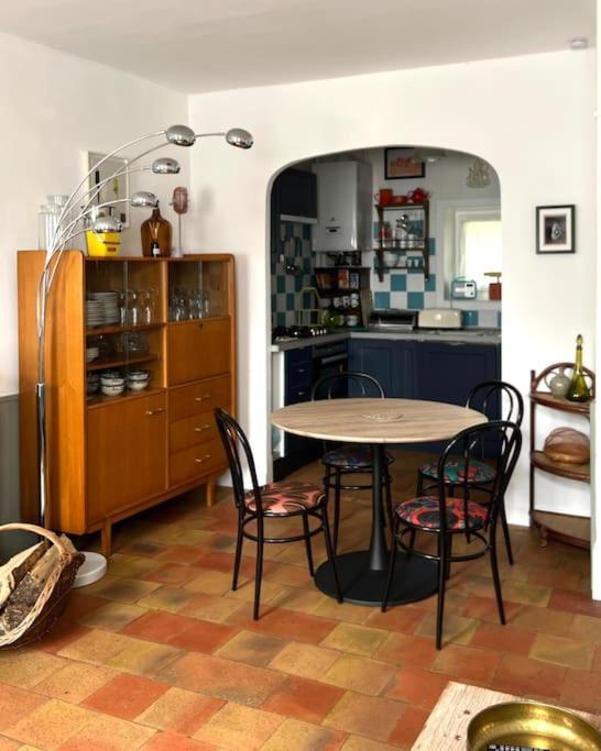Charmante Maisonette A Arconnay 外观 照片